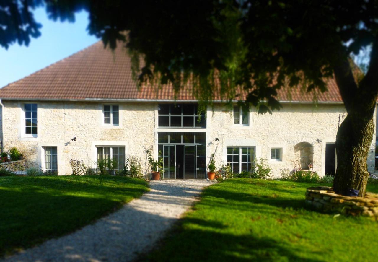 Chambres d'hôtes Béred Vuillemin Baume-les-Dames Exterior foto
